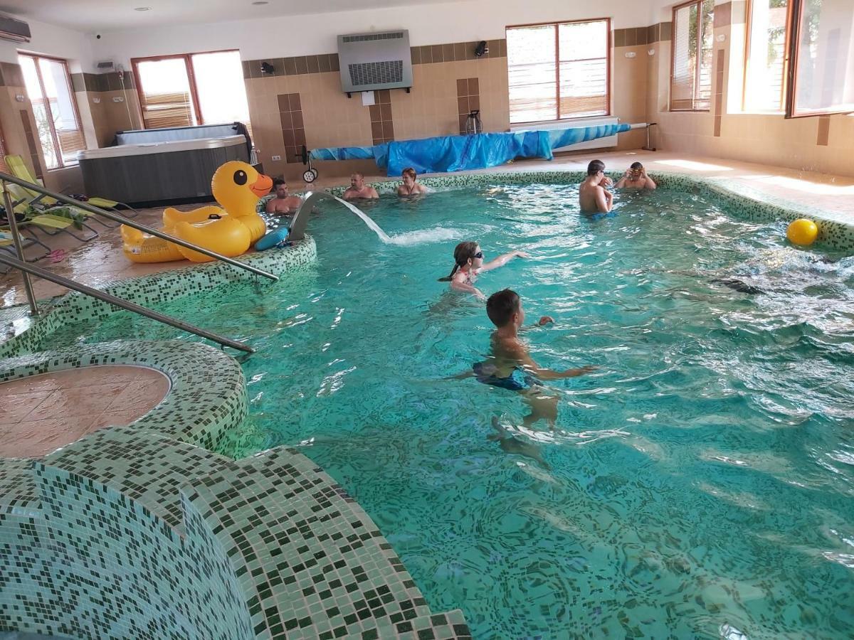 TiszabecsBornemisza Kuriaアパートメント 部屋 写真